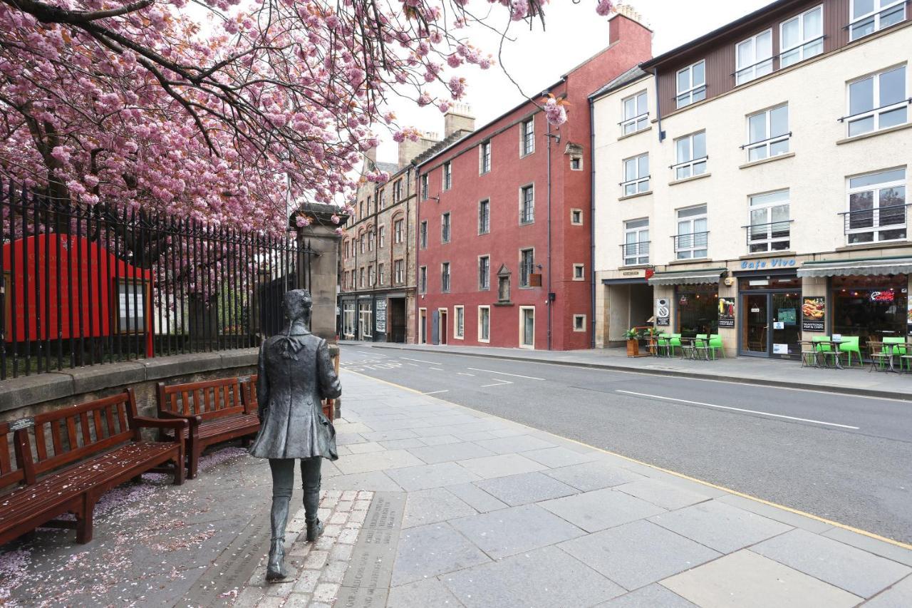 Joivy Affordable 3,4,5 And 12 Bed Private Flats Next To Royal Mile (Adults Only) Apartment EDI Exterior foto